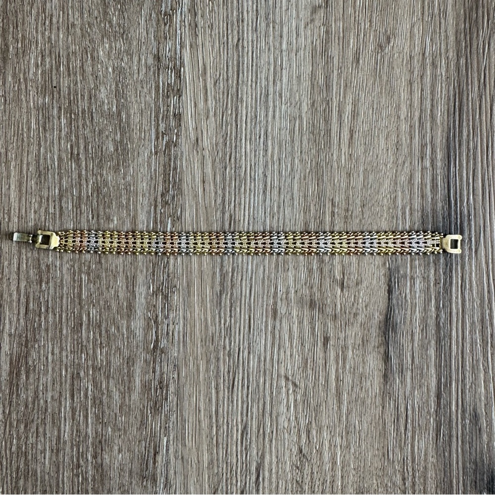 Vintage Three Toned Gold Colored Bracelet